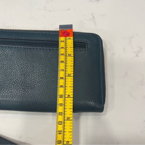 Fossil Jori Deep Teal Leather Wallet Wristlet - Picture 5 of 5